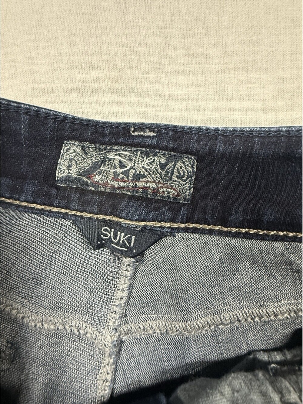 Silver Suki Slim Boot Jeans Women 29x32 (30x30) Mid Rise Dark Wash Western Rodeo - Picture 6 of 9